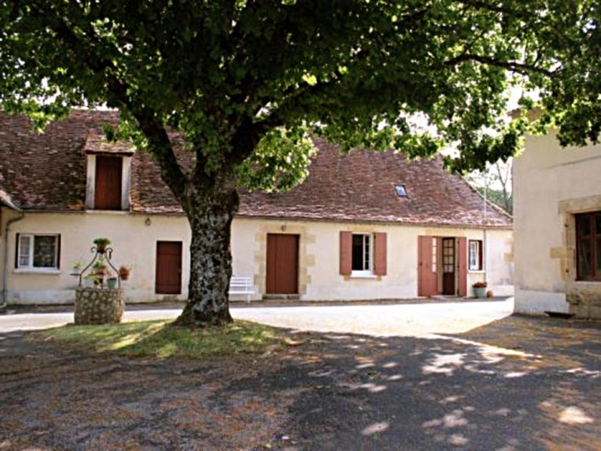 Gite De Champdore Nanthiat Exterior foto